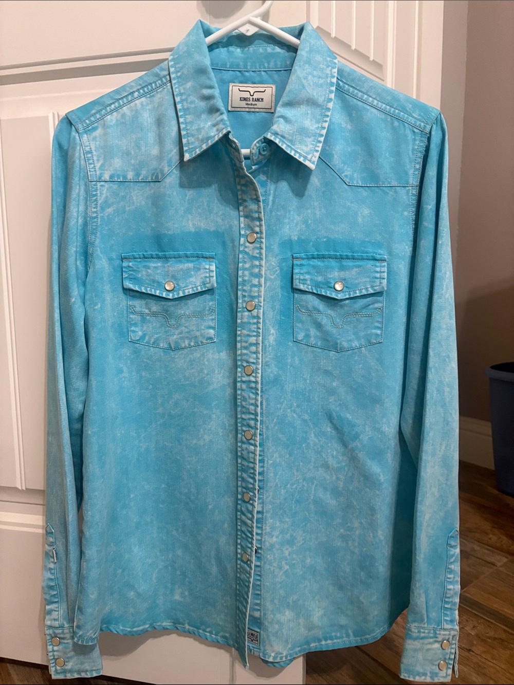 Kimes Ranch Women's Turquoise Washed Button-Down Shirt